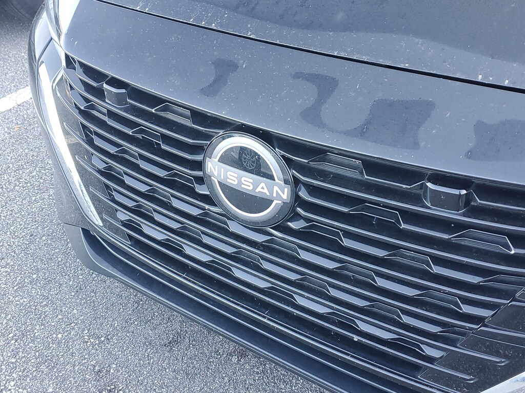 2024 Nissan Sentra SV photo 3