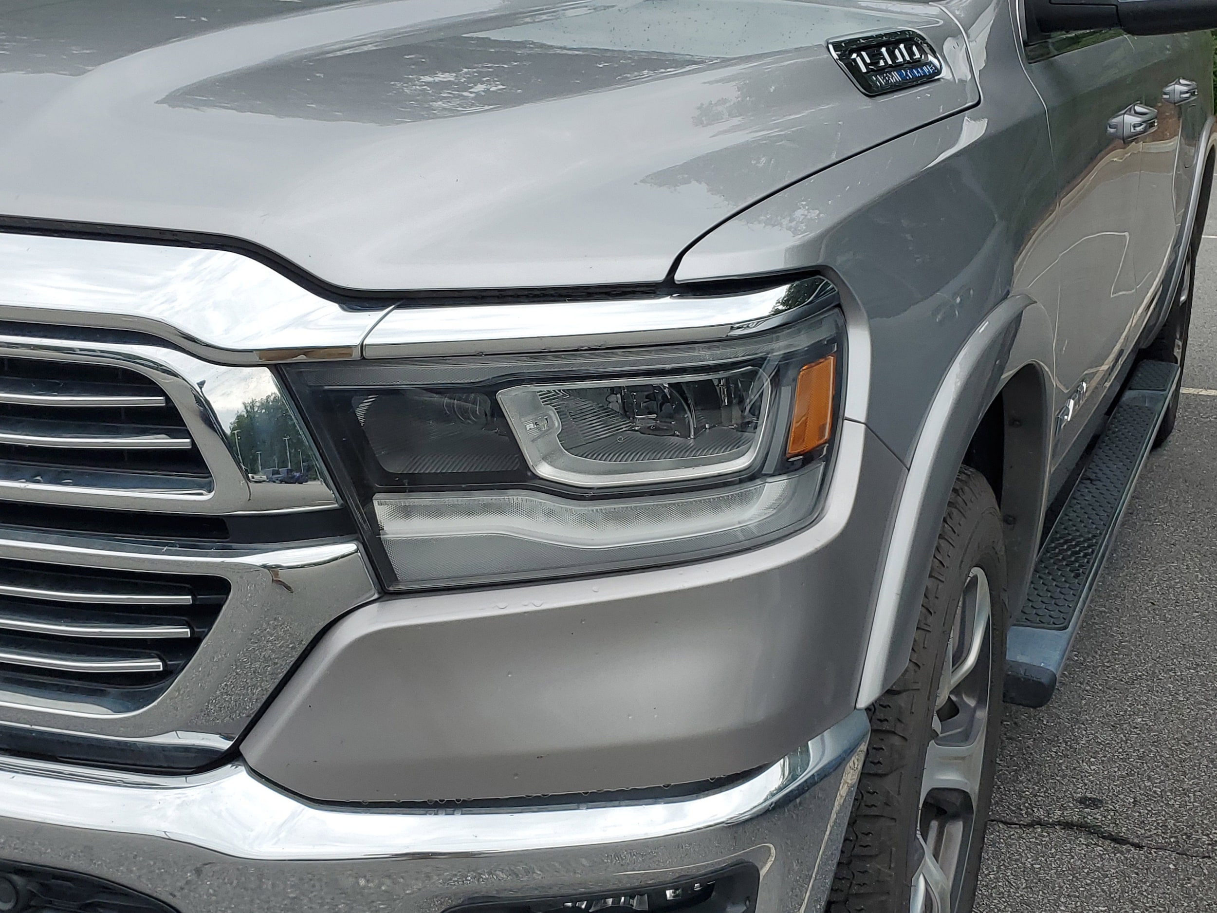 2022 Ram 1500 Laramie photo 4
