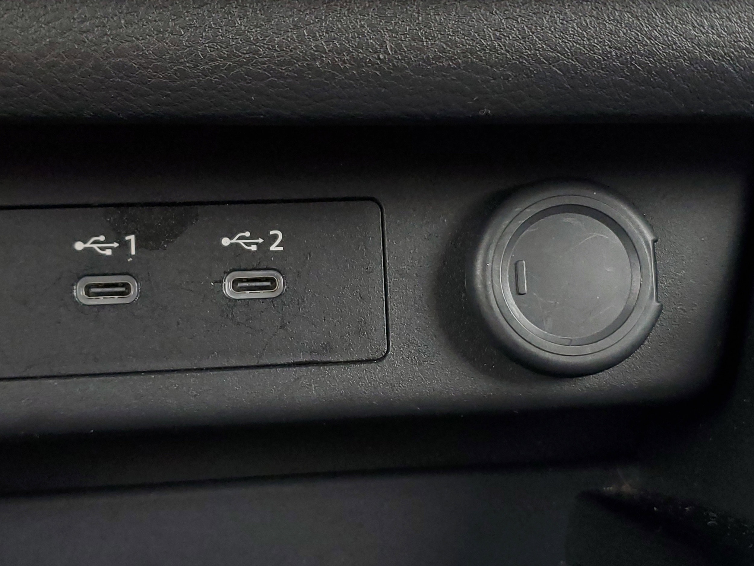 2025 Nissan Rogue SV - Photo 25