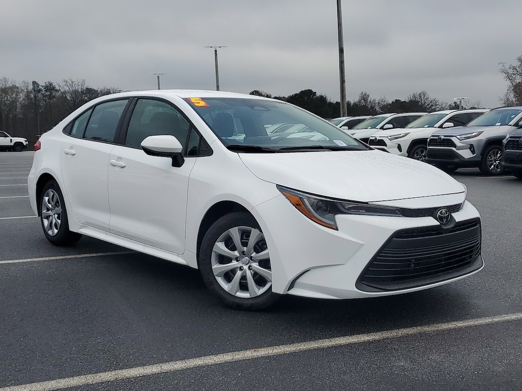 Certified 2025 Toyota Corolla LE Sedan