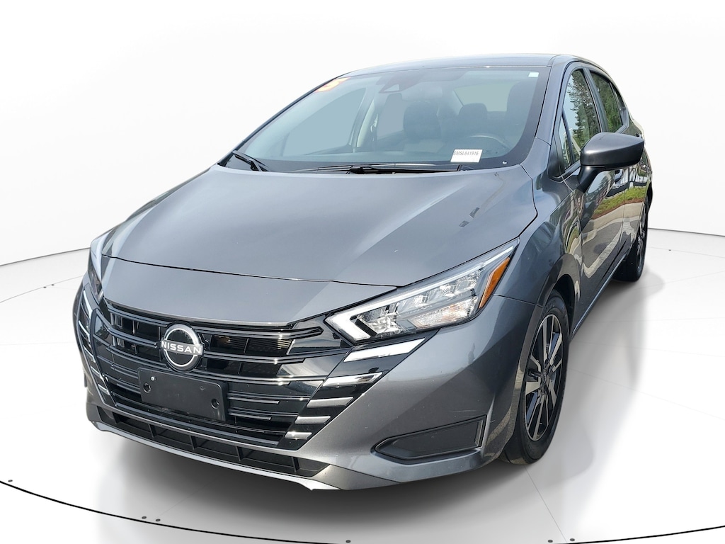 Used 2025 Nissan Versa 1.6 SV Sedan