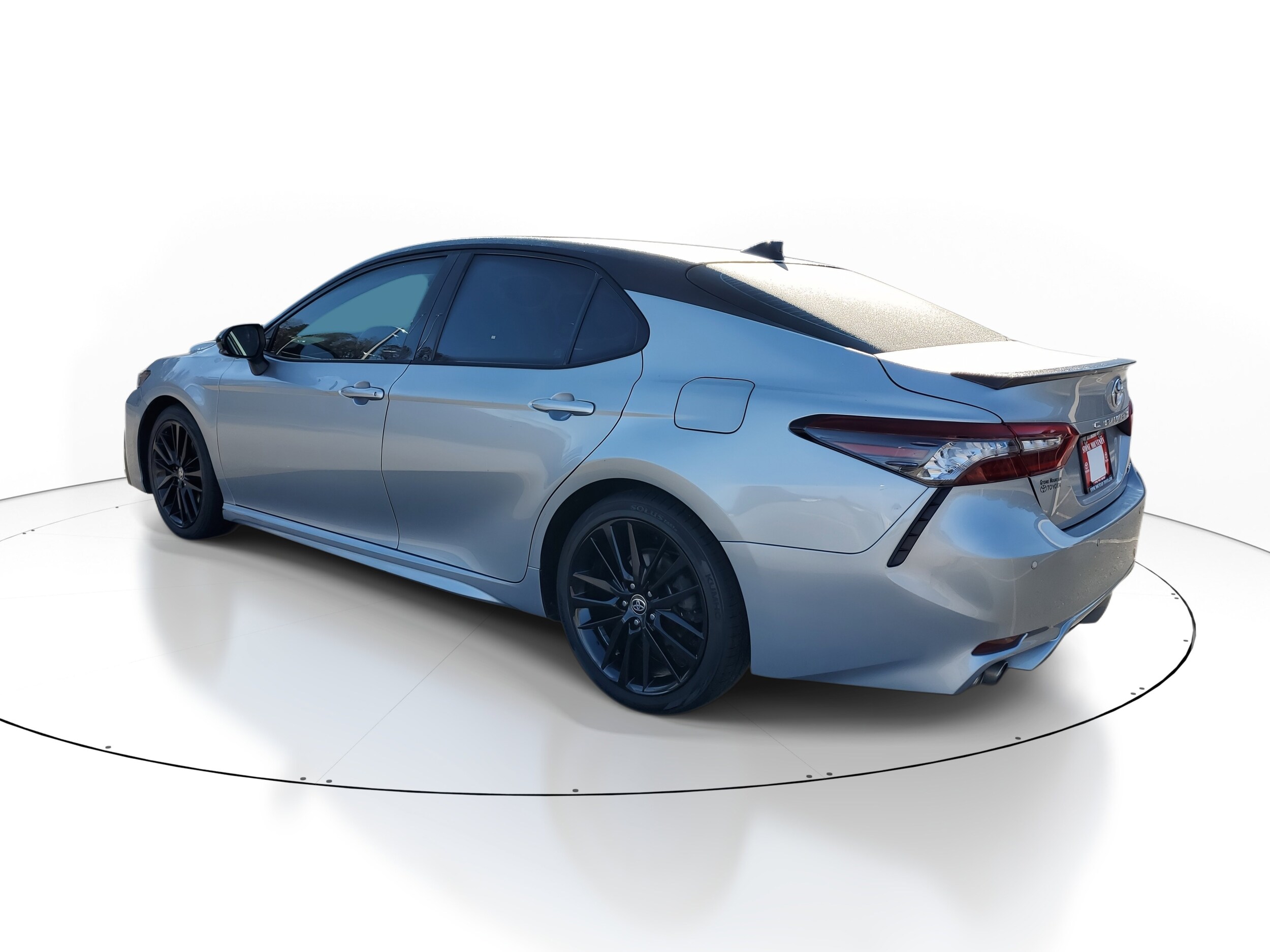 2021 Toyota Camry XSE photo 4
