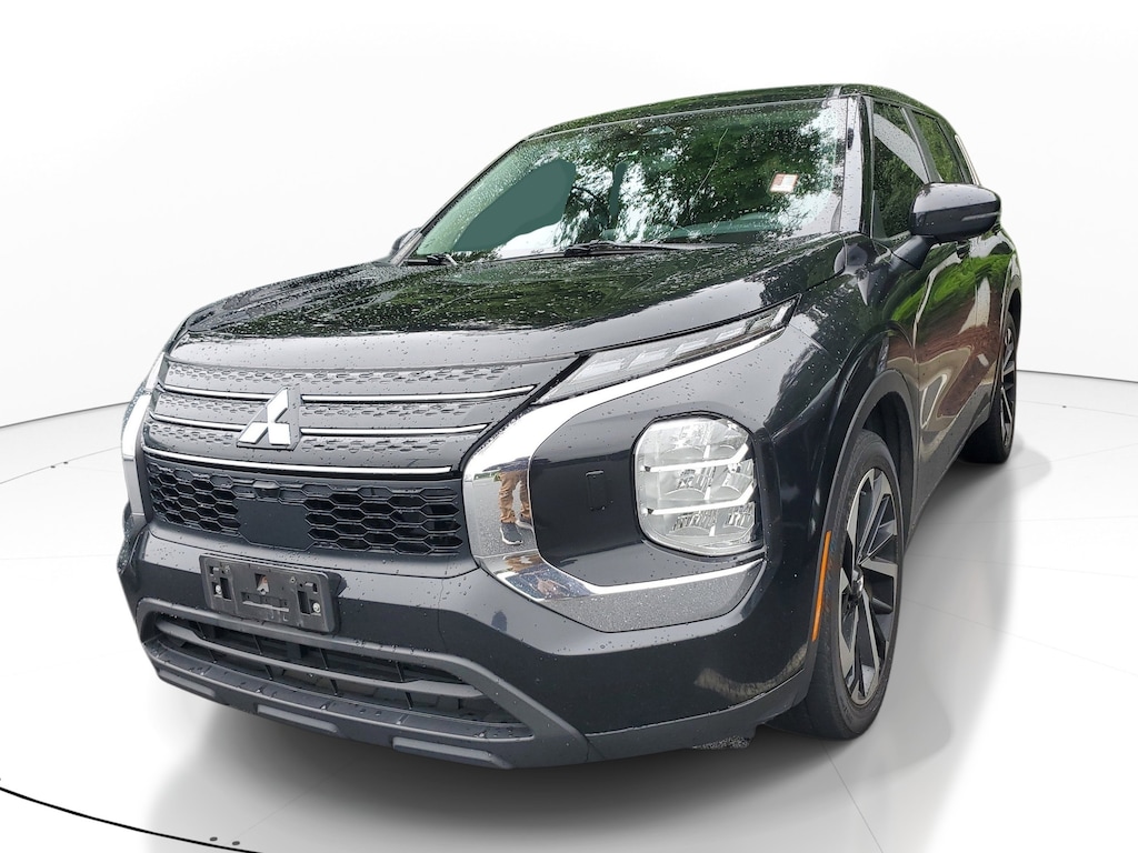 Used 2022 Mitsubishi Outlander ES CUV