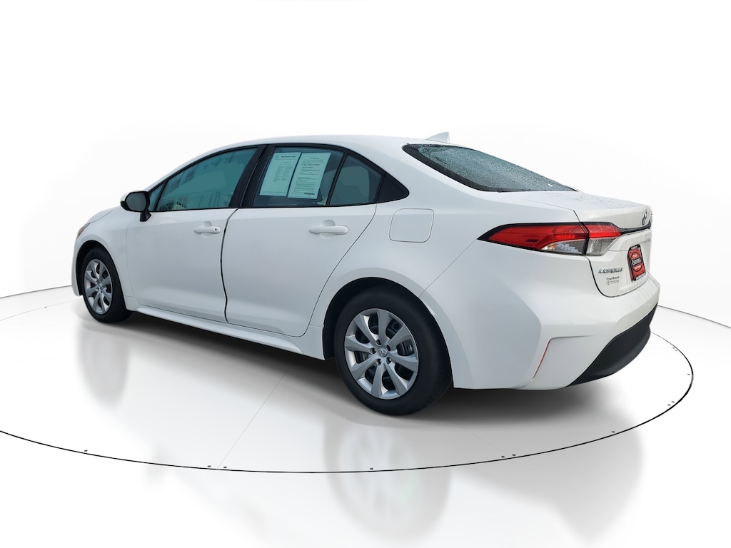 Certified 2025 Toyota Corolla LE Sedan