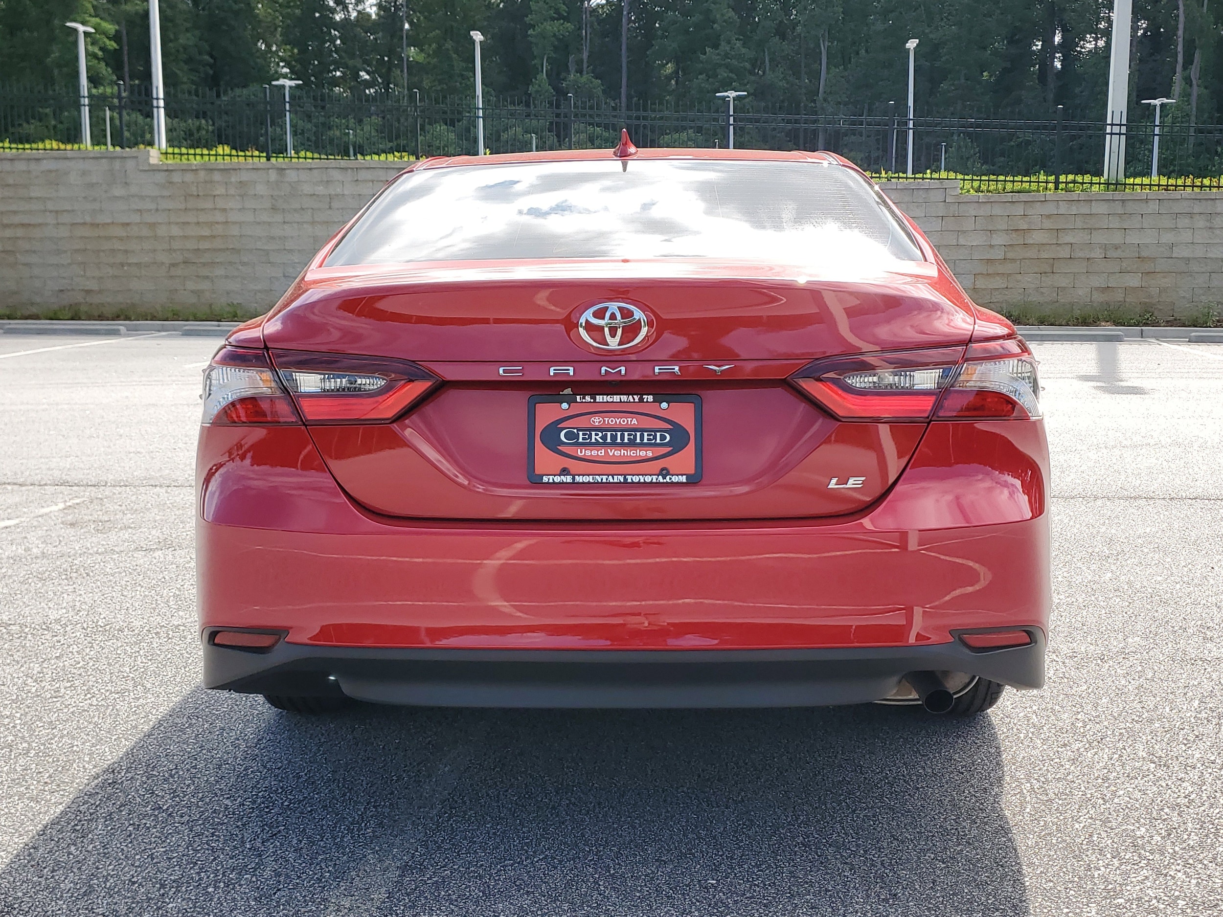 2024 Toyota Camry LE - Photo 5