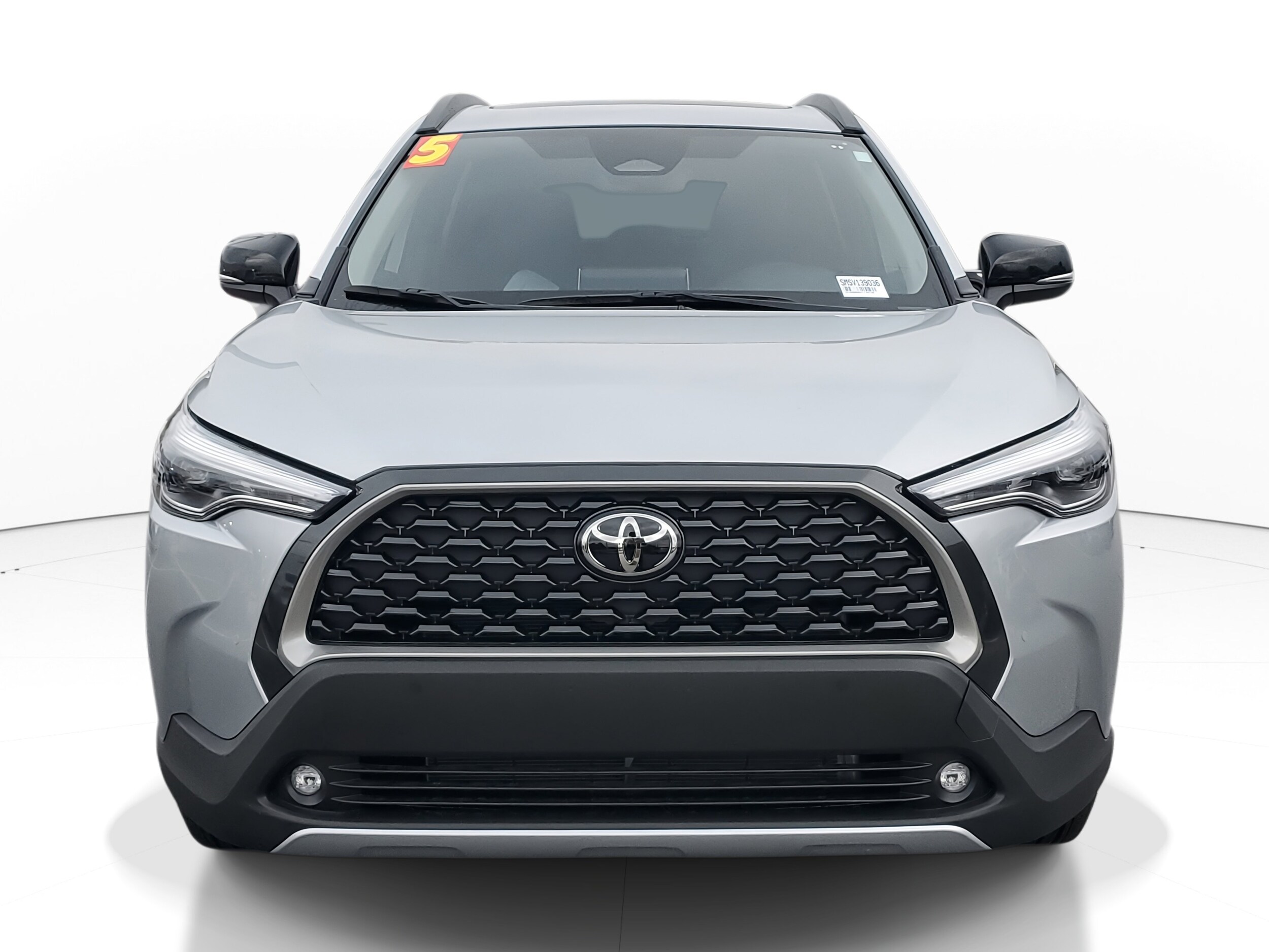 2025 Toyota Corolla Cross XLE photo 2