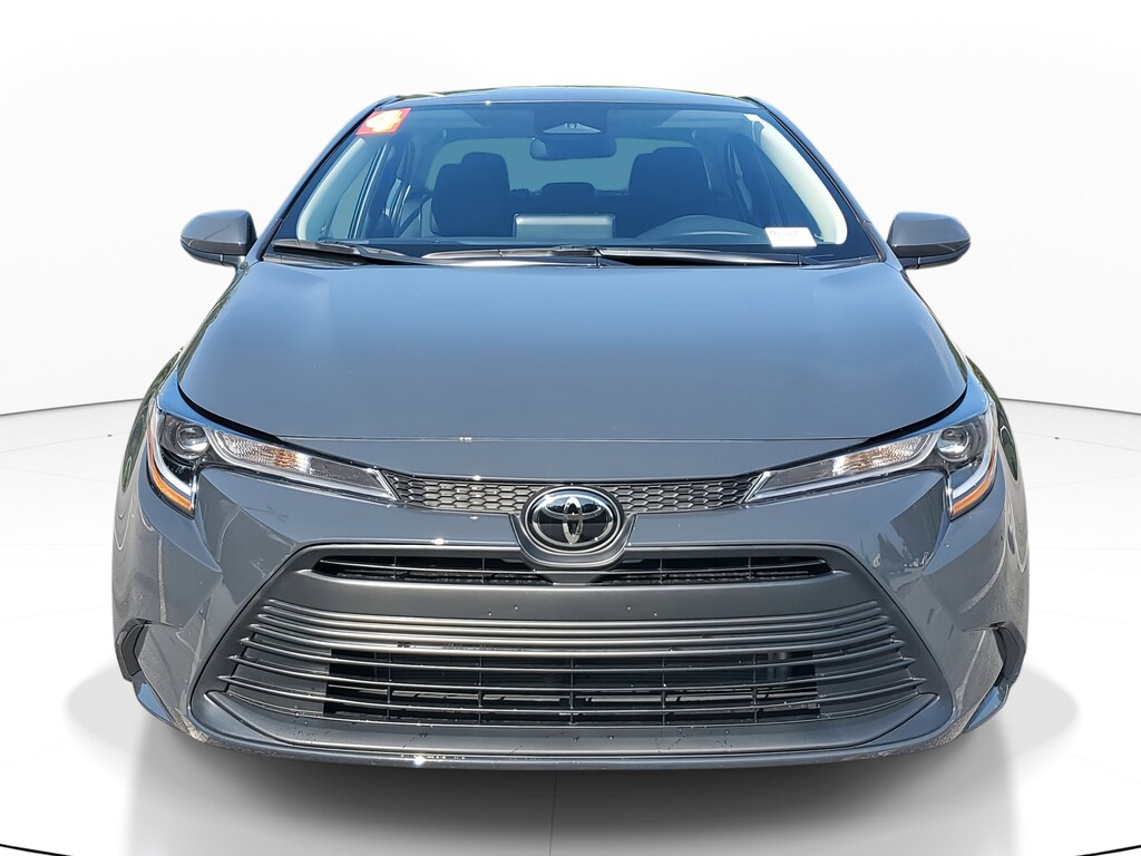 2024 Toyota Corolla LE photo 2