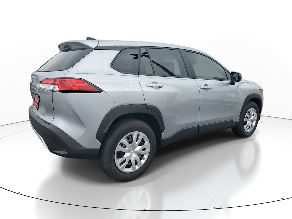 2024 Toyota Corolla Cross L photo 4