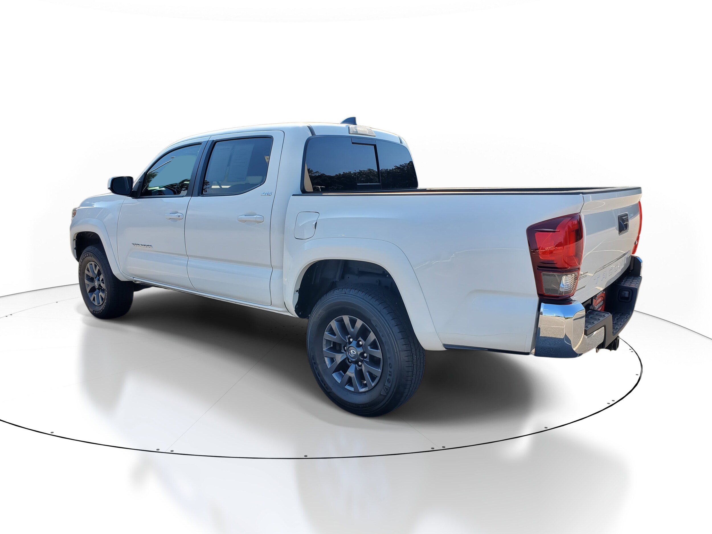 2023 Toyota Tacoma SR5 Double Cab V6 photo 4