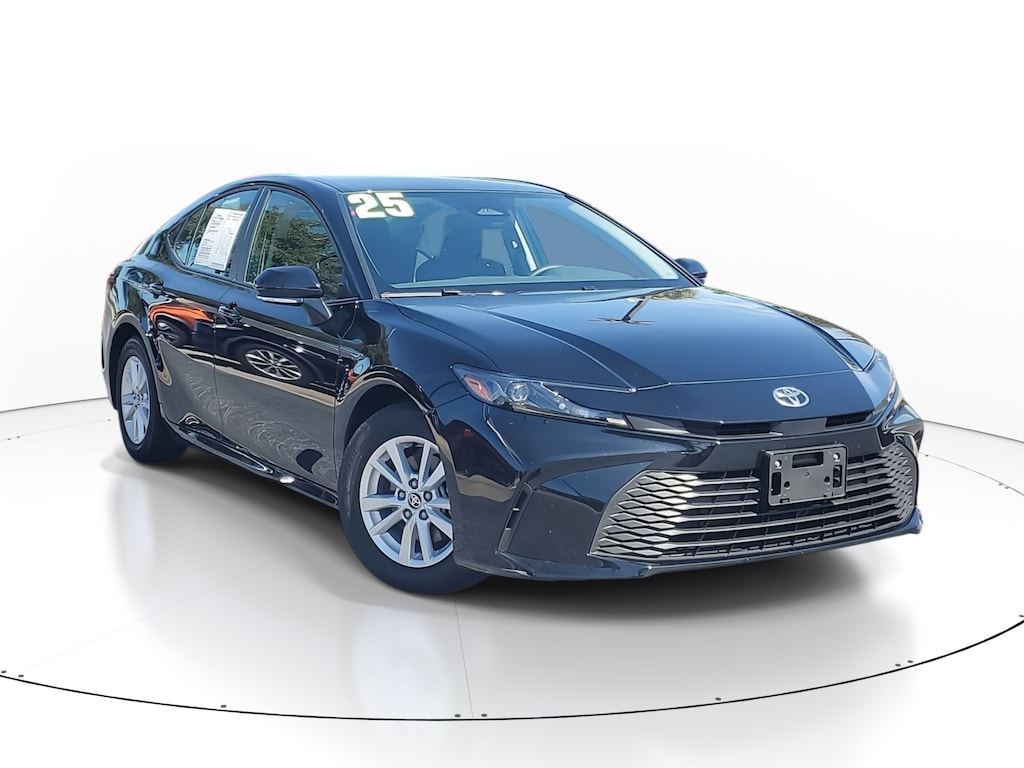 Used 2025 Toyota Camry Sedan