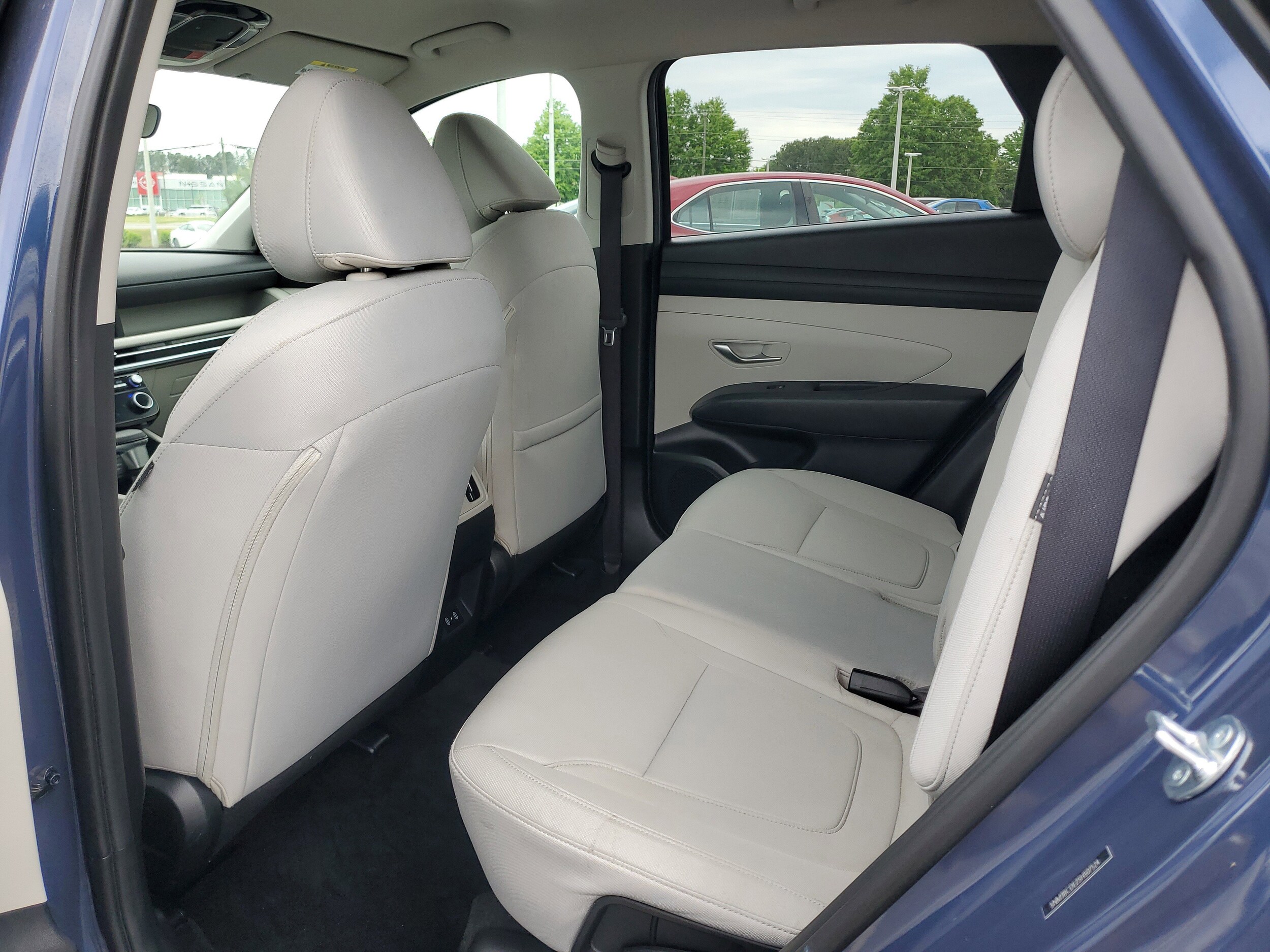 2025 Hyundai Tucson SEL - Photo 12