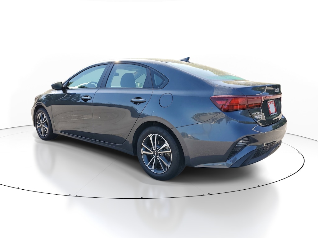 Used 2024 Kia Forte LXS Sedan