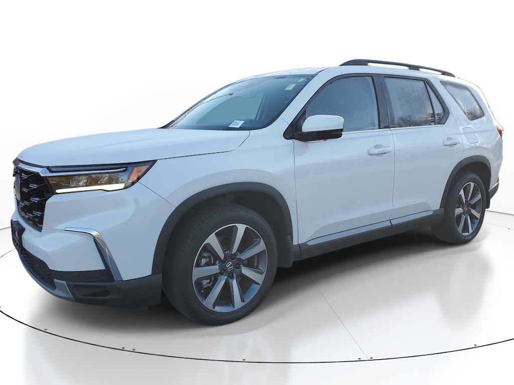 Used 2023 Honda Pilot Elite SUV