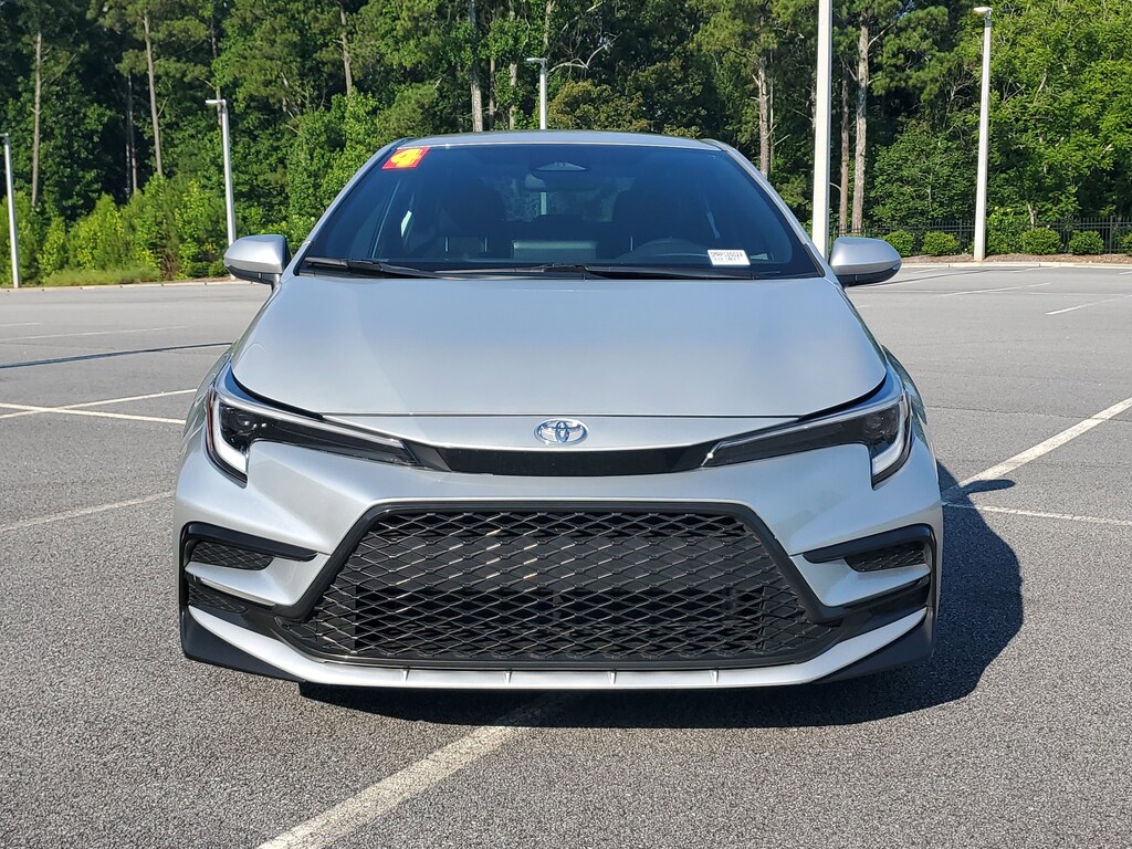 2024 Toyota Corolla SE photo 3