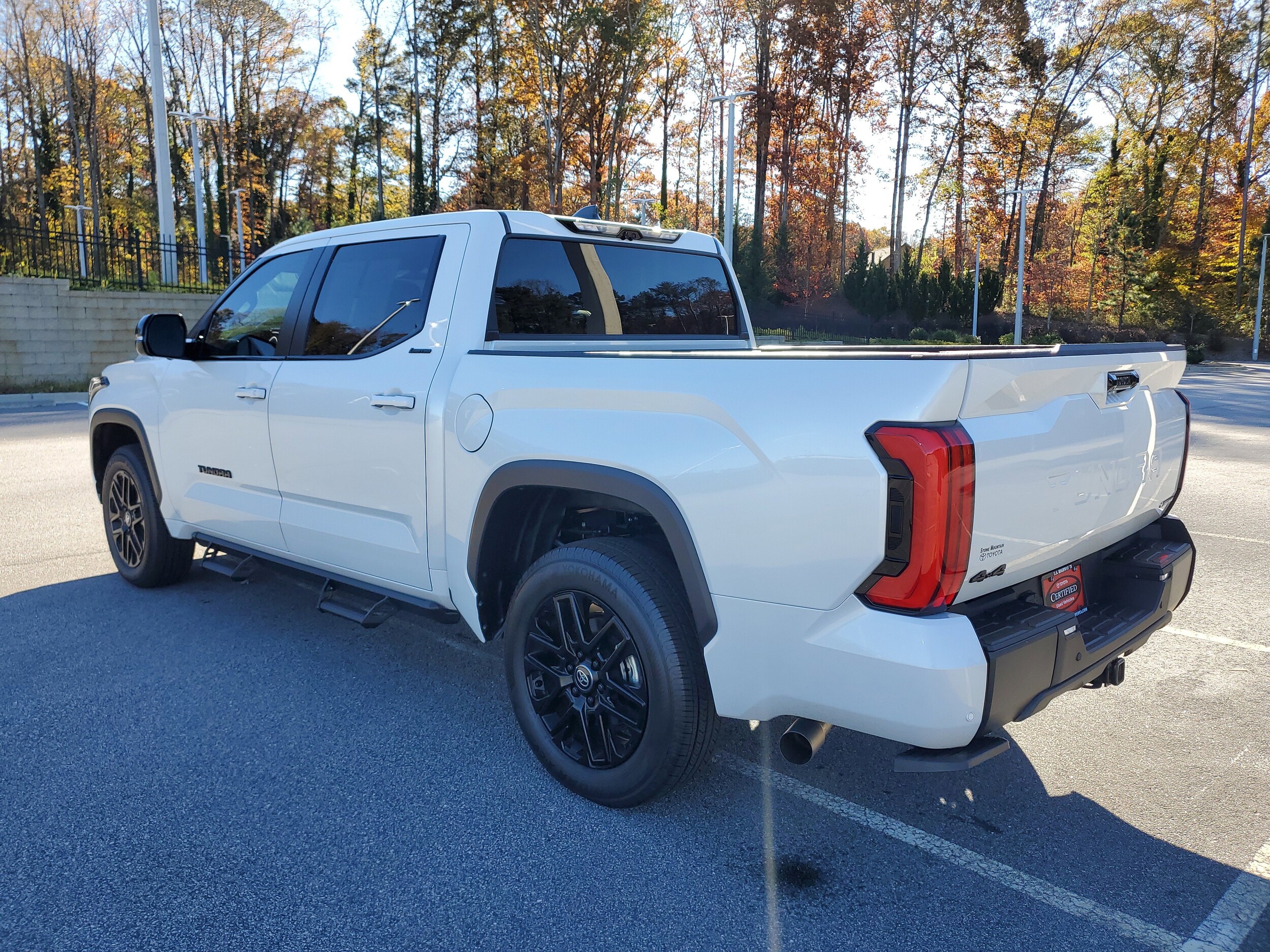 2025 Toyota Tundra Limited photo 4