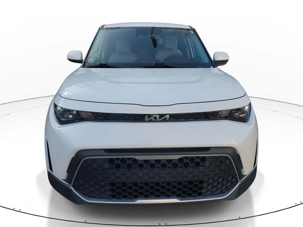 Used 2025 Kia Soul LX Hatchback