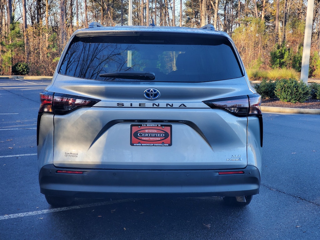 Certified 2024 Toyota Sienna XLE Van Passenger Van