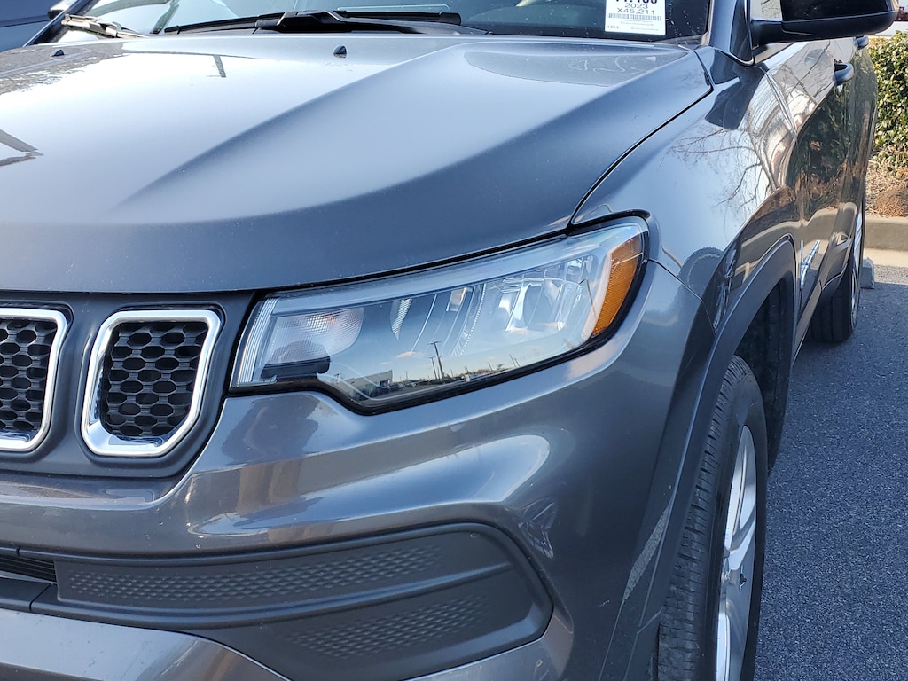 Used 2023 Jeep Compass Sport SUV