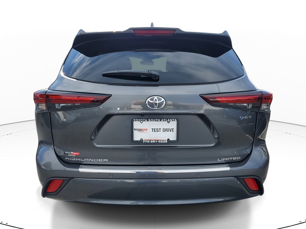 Used 2025 Toyota Highlander Hybrid Limited SUV