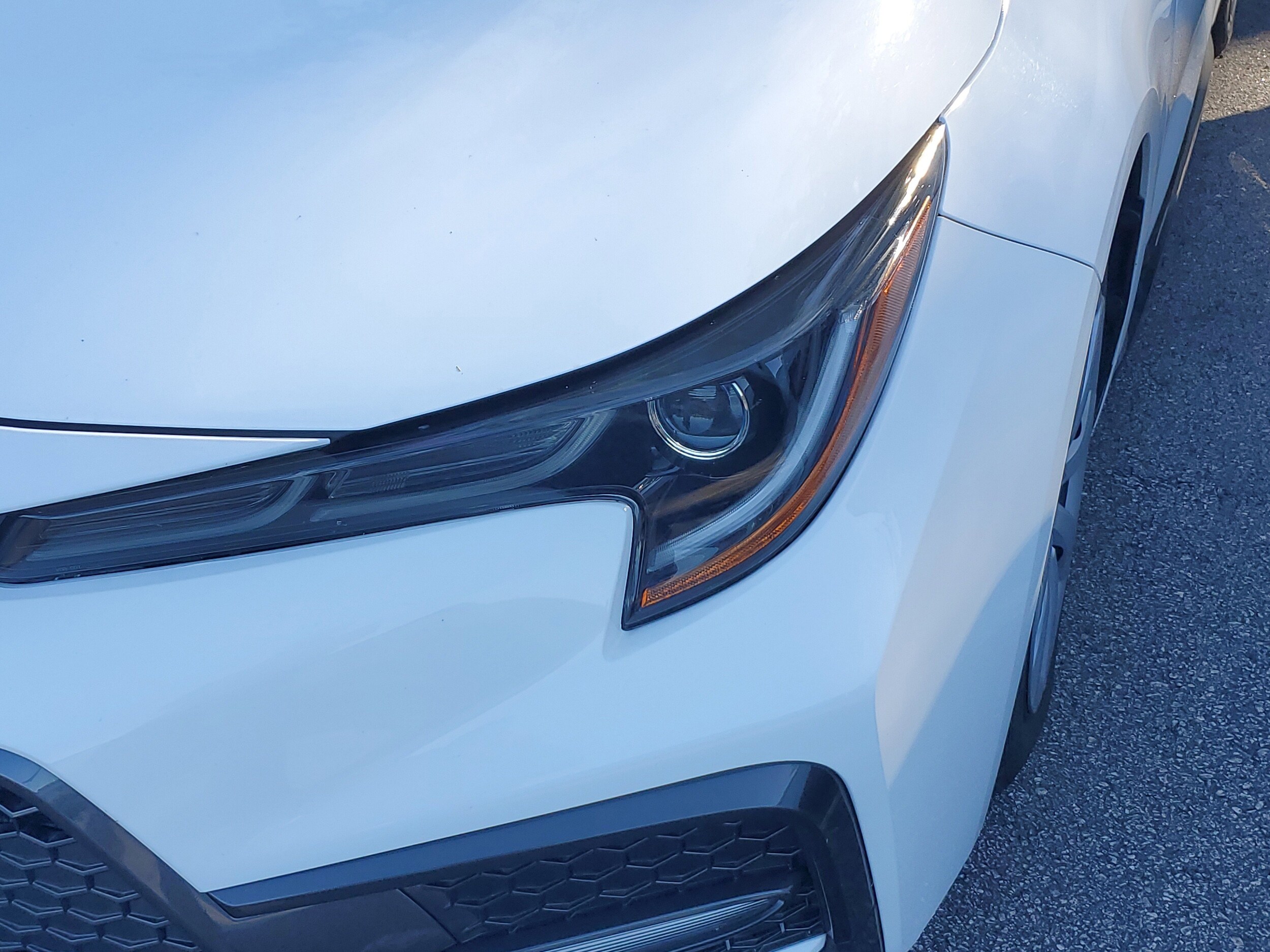 2022 Toyota Corolla SE photo 4