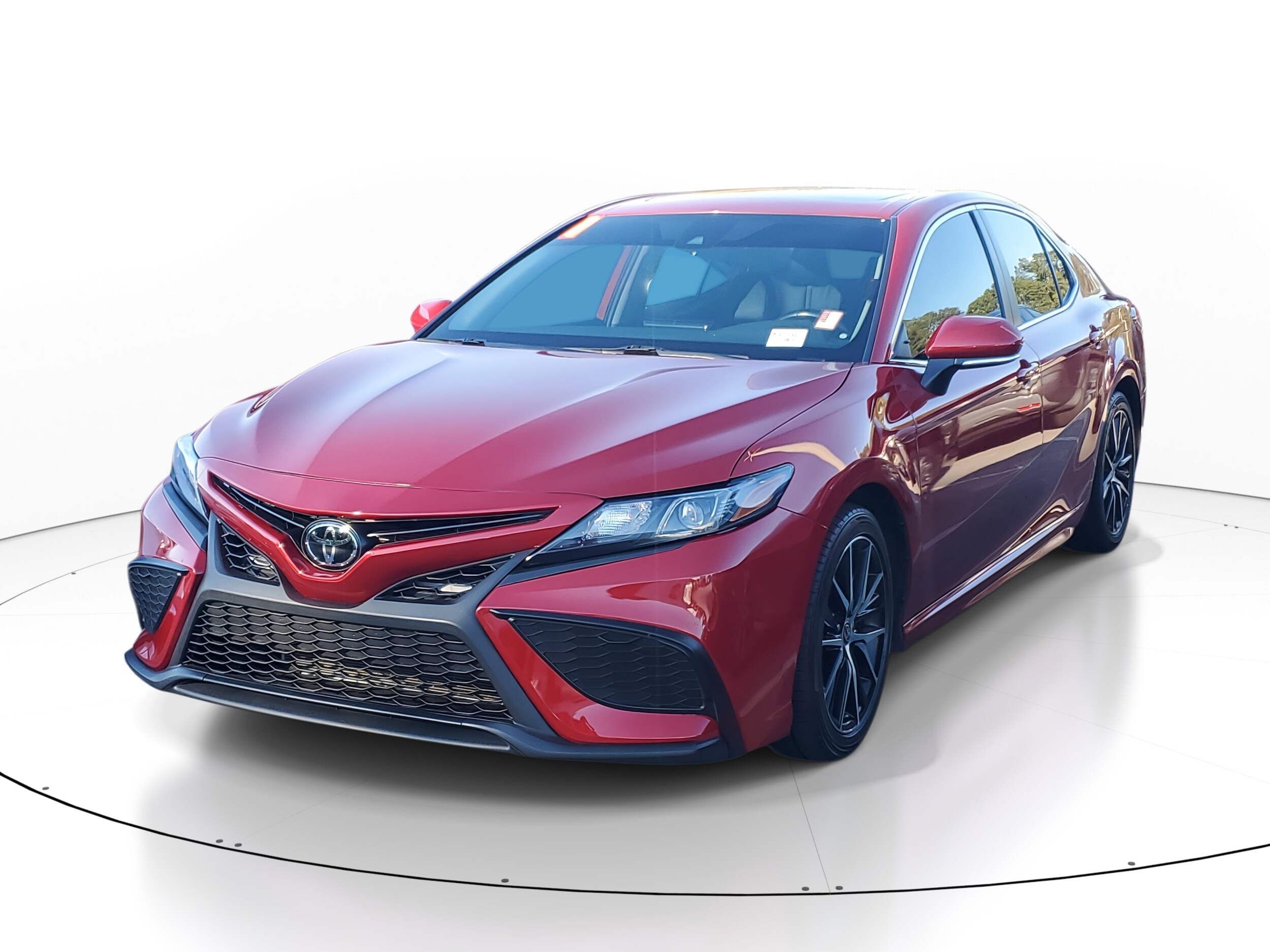 2021 Toyota Camry SE photo 3