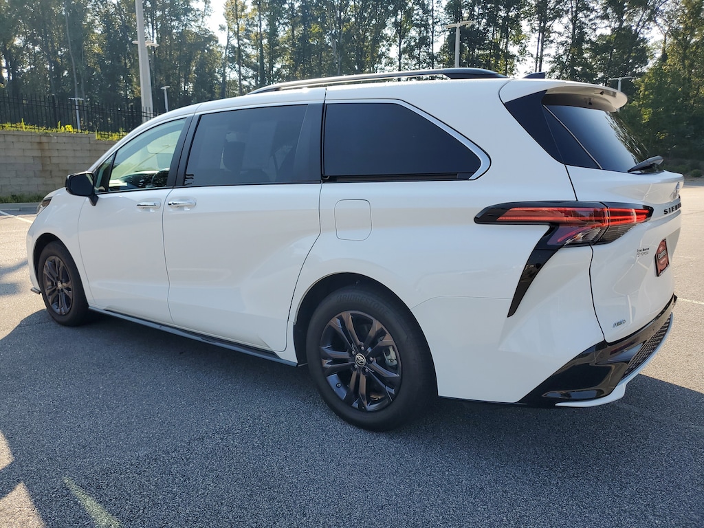 Used 2024 Toyota Sienna XSE 7 Passenger Van Passenger Van