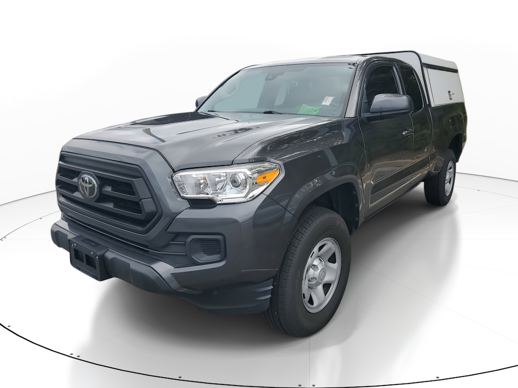 2022 Toyota Tacoma SR photo 3