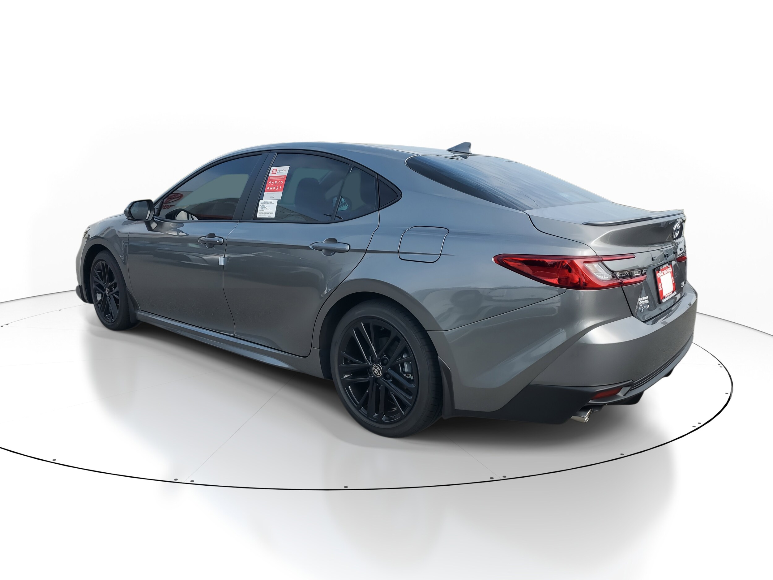 2025 Toyota Camry SE photo 4