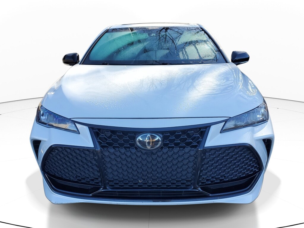 Used 2020 Toyota Avalon XSE Sedan