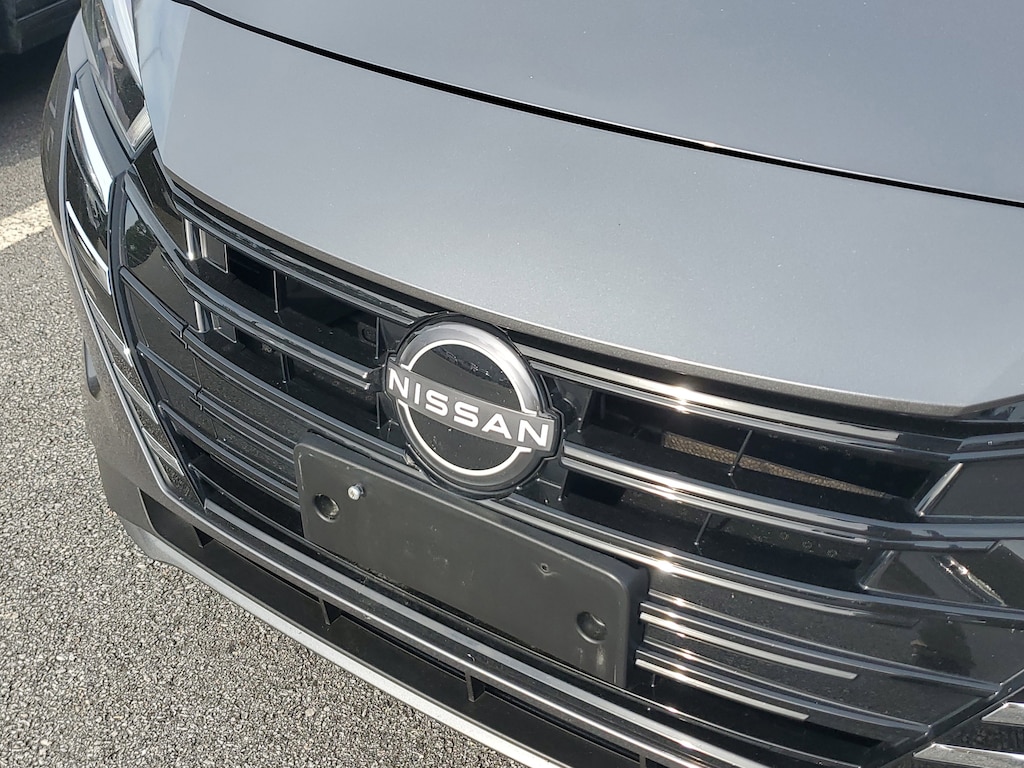 Used 2025 Nissan Versa 1.6 SV Sedan