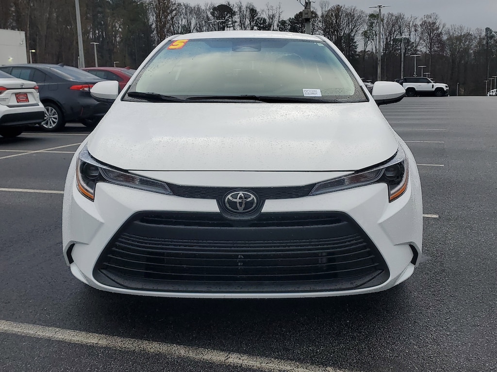 Certified 2025 Toyota Corolla LE Sedan
