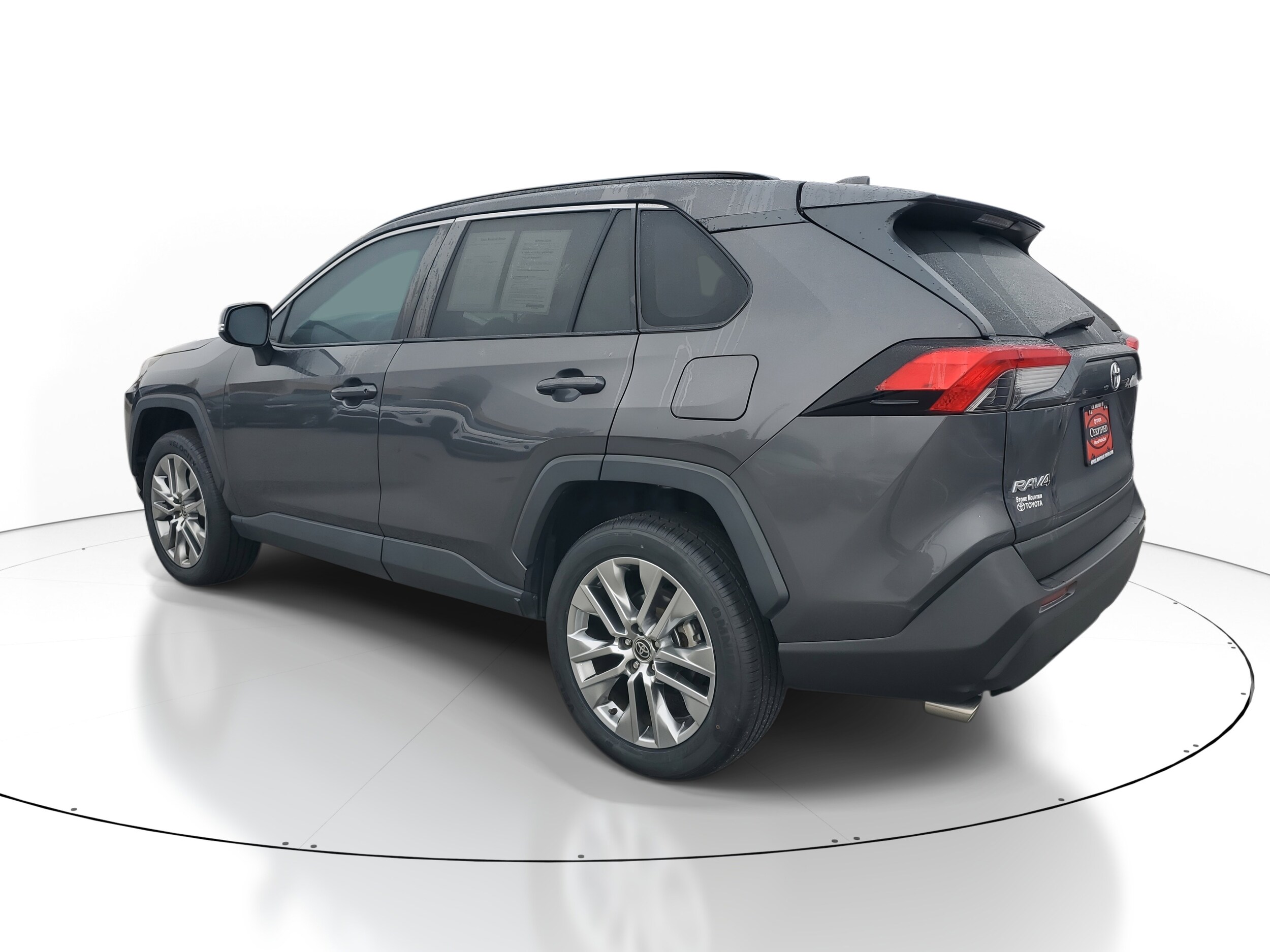 2022 Toyota RAV4 XLE Premium photo 4