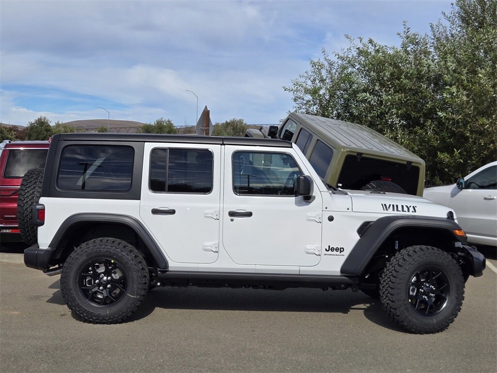 2026 Jeep Wrangler Willys photo 2