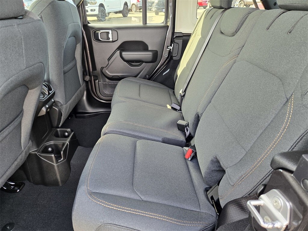 2026 Jeep Wrangler Willys photo 4