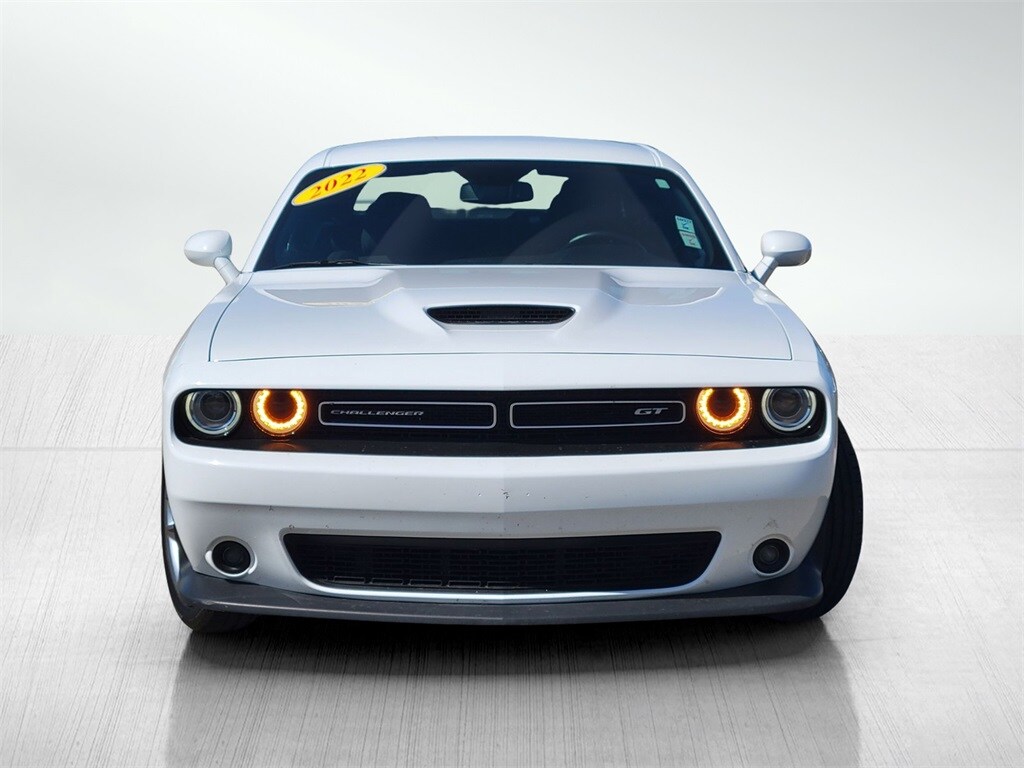 2022 Dodge Challenger GT photo 2