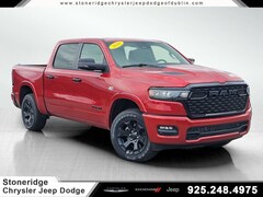 2026 Ram 1500 BIG HORN CREW CAB 4X4 5'7 BOX Pickup