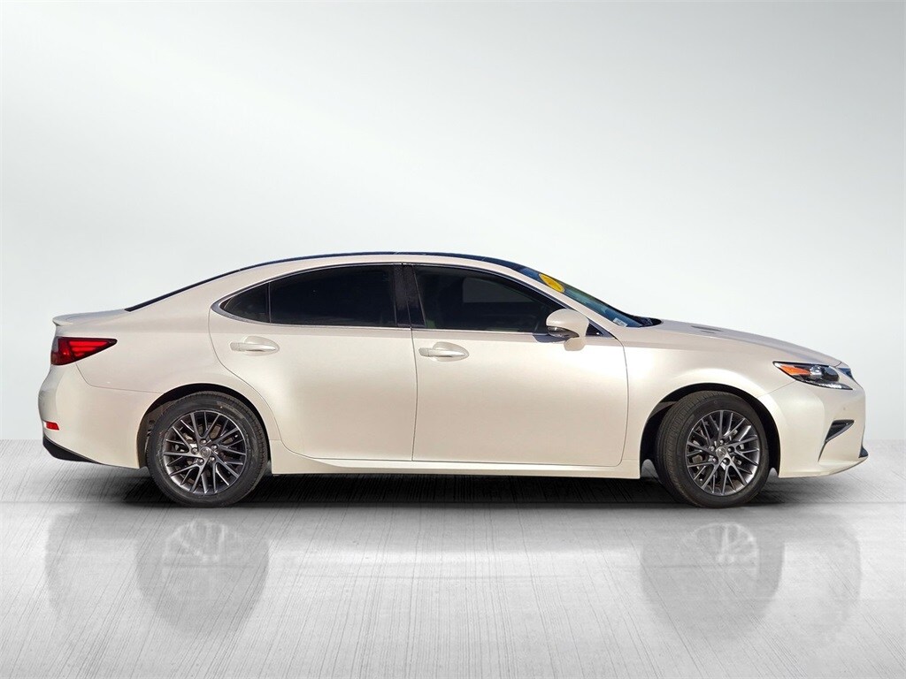 2018 Lexus ES 350 photo 3