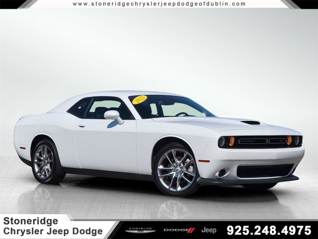 2022 Dodge Challenger Coupe 