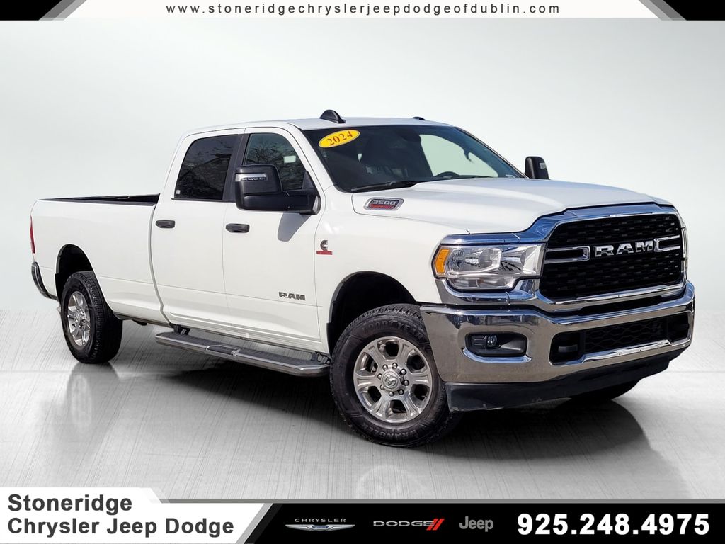 2024 RAM 3500 Big Horn 4X4 Crew Cab LWB's photo