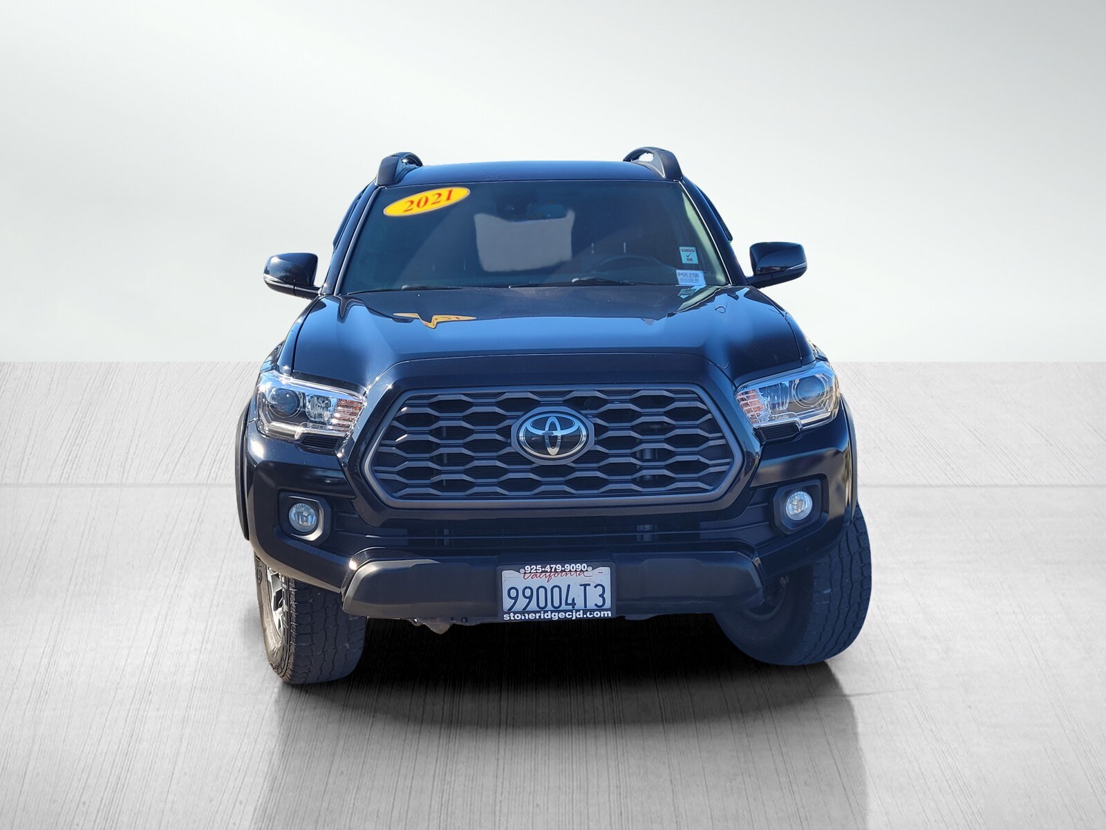 2021 Toyota Tacoma Double Cab photo 3