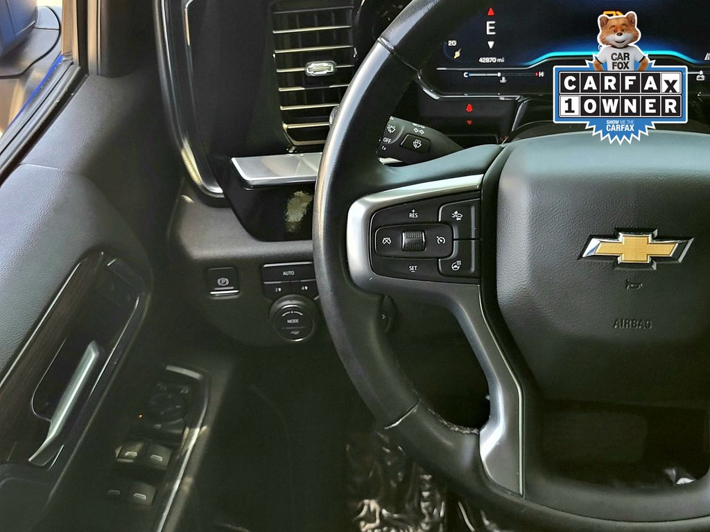 2025 Chevrolet Silverado 1500 LT - Photo 12