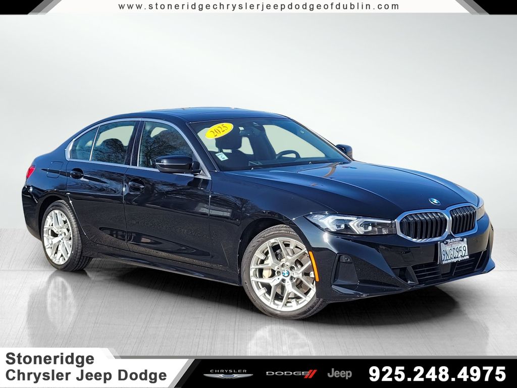 2025 BMW 3 Series 330i Sedan's photo