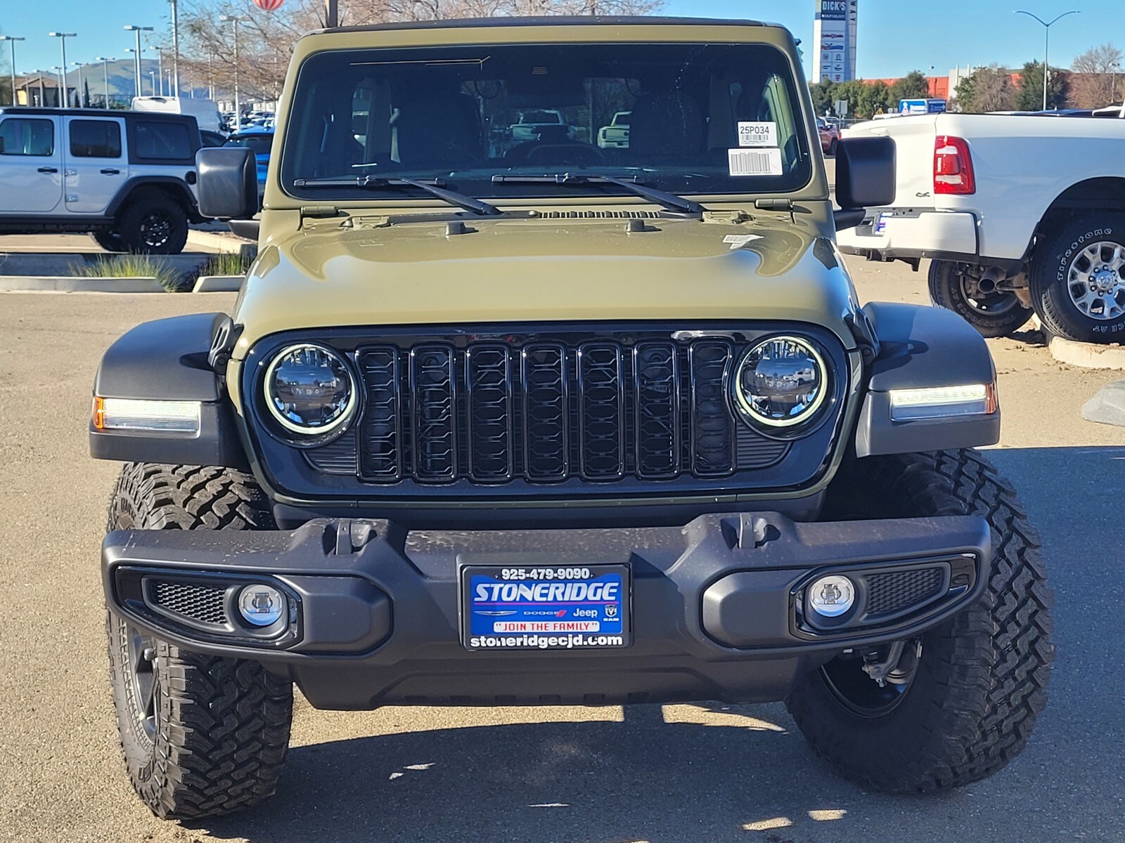 2025 Jeep Wrangler Willys photo 2