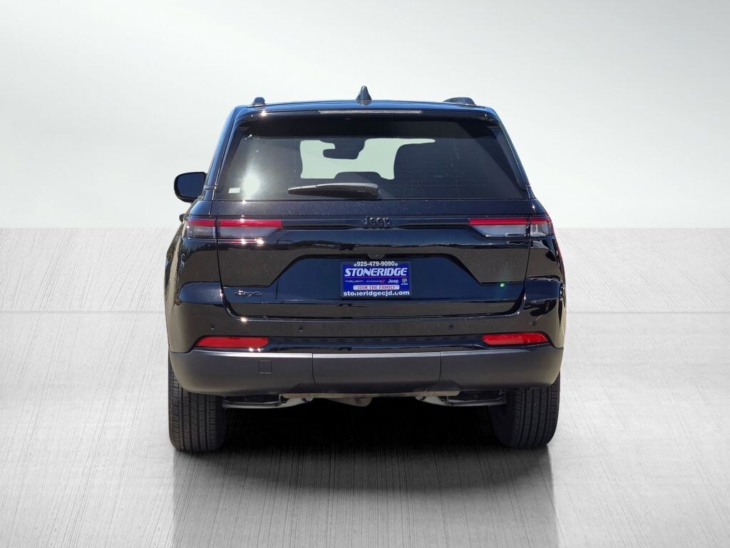Used 2025 Jeep Grand Cherokee Altitude X SUV