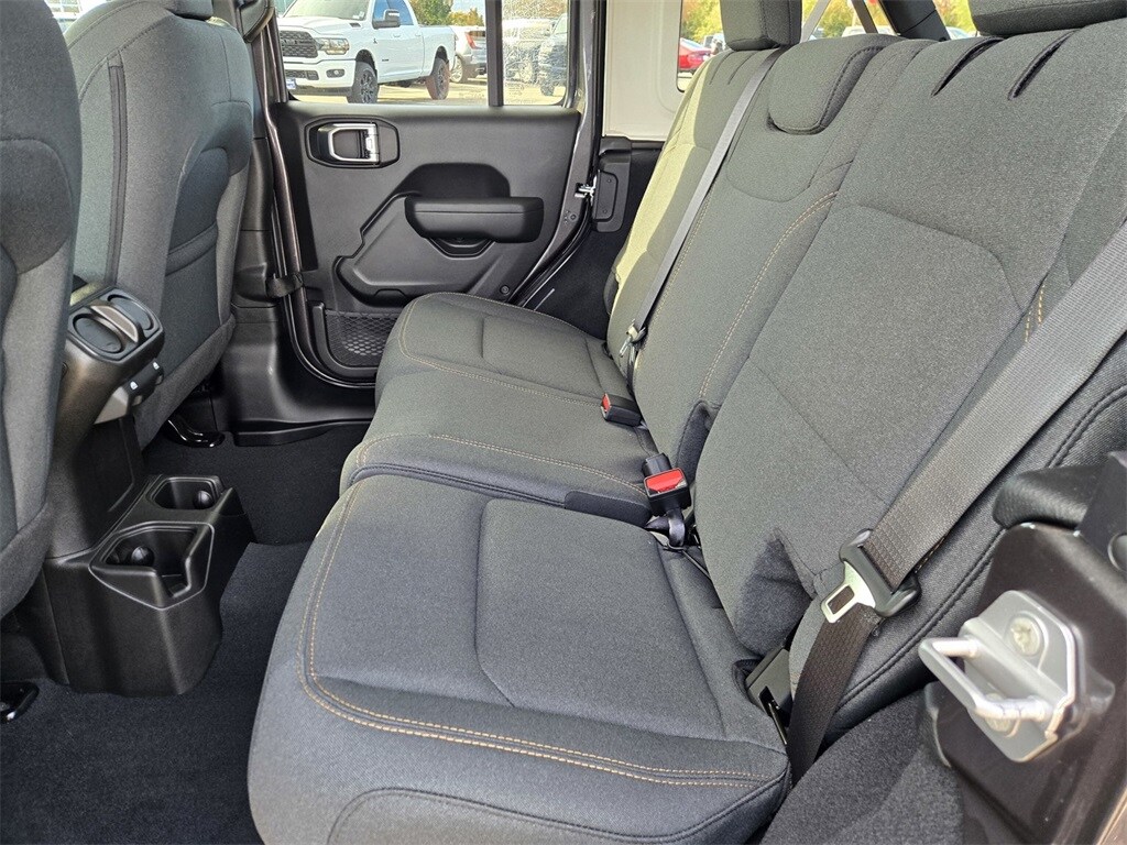 2026 Jeep Wrangler Willys photo 4