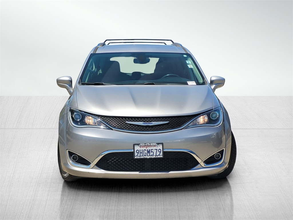 Used 2020 Chrysler Pacifica Touring L with VIN 2C4RC1BG8LR124672 for sale in Pleasanton, CA