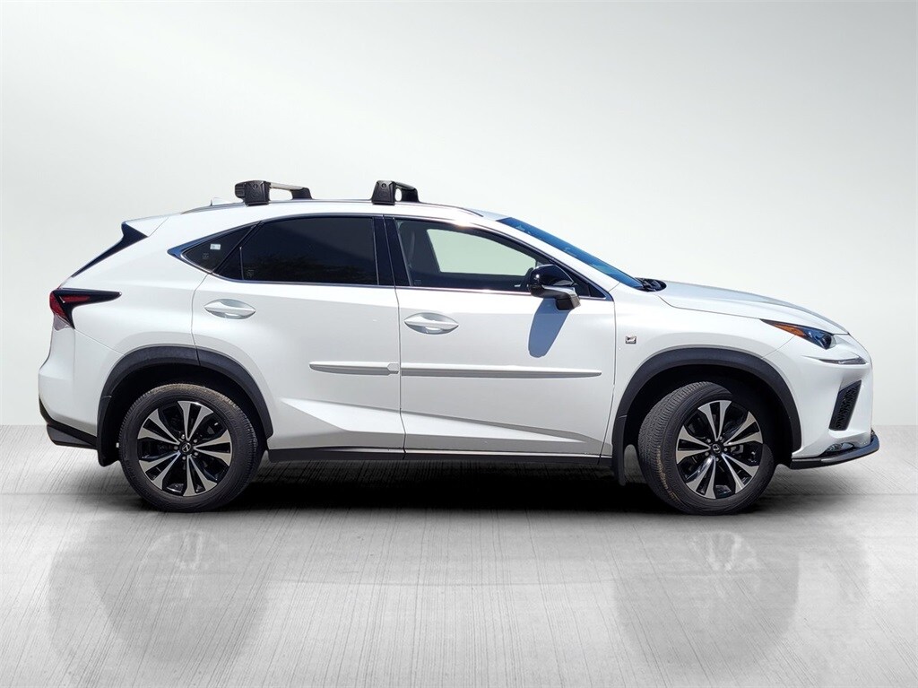 2020 Lexus NX 300 F SPORT photo 3