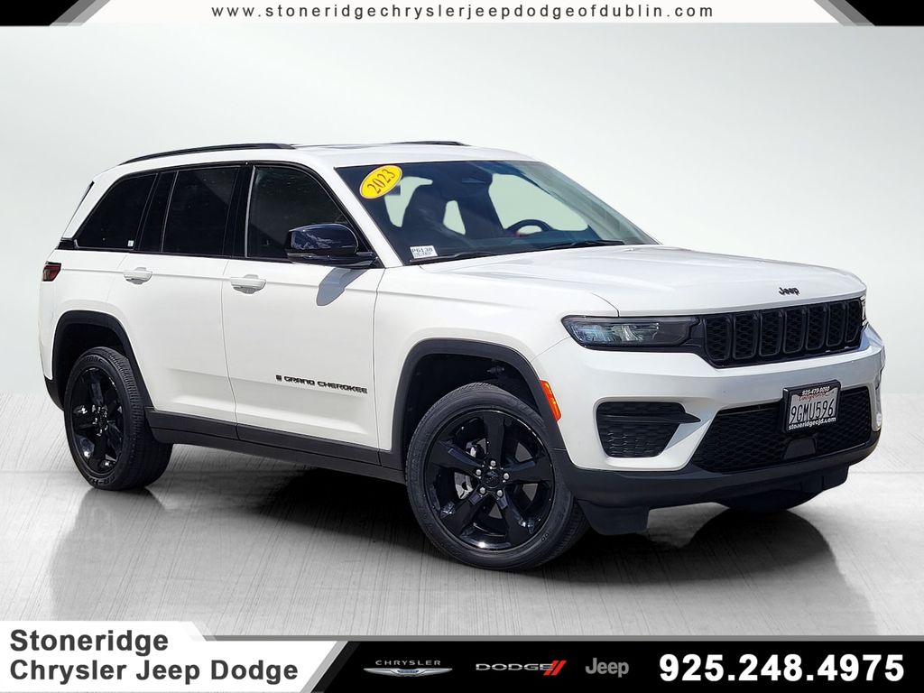 2023 Jeep Grand Cherokee SUV 