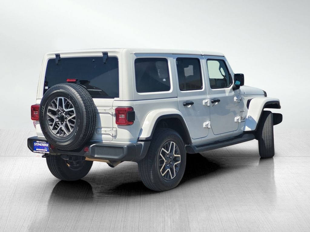 2024 Jeep Wrangler 4-Door Sahara - Photo 4