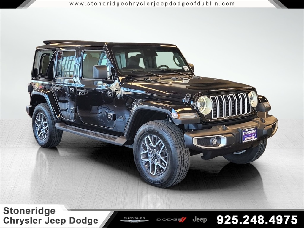 2026 Jeep Wrangler 4-Door Sahara's photo
